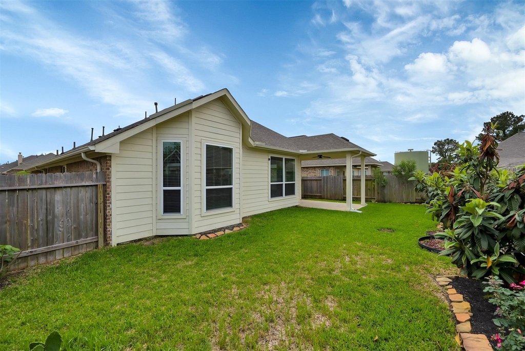 21331 Somerset Shores Crossing - Photo 24