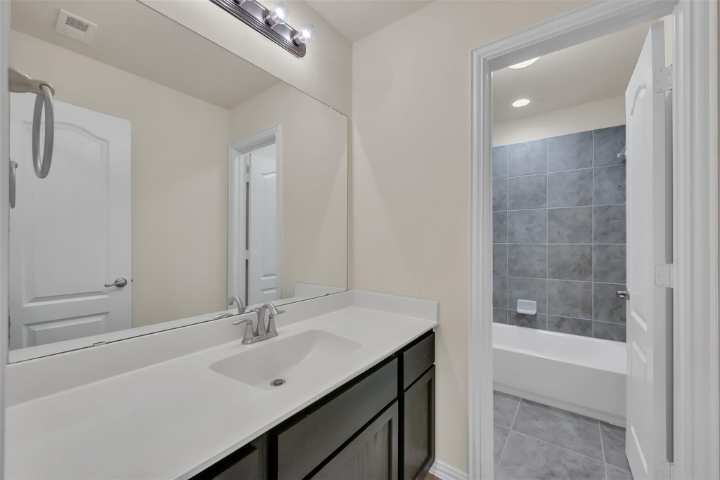 21331 Somerset Shores Crossing - Photo 20