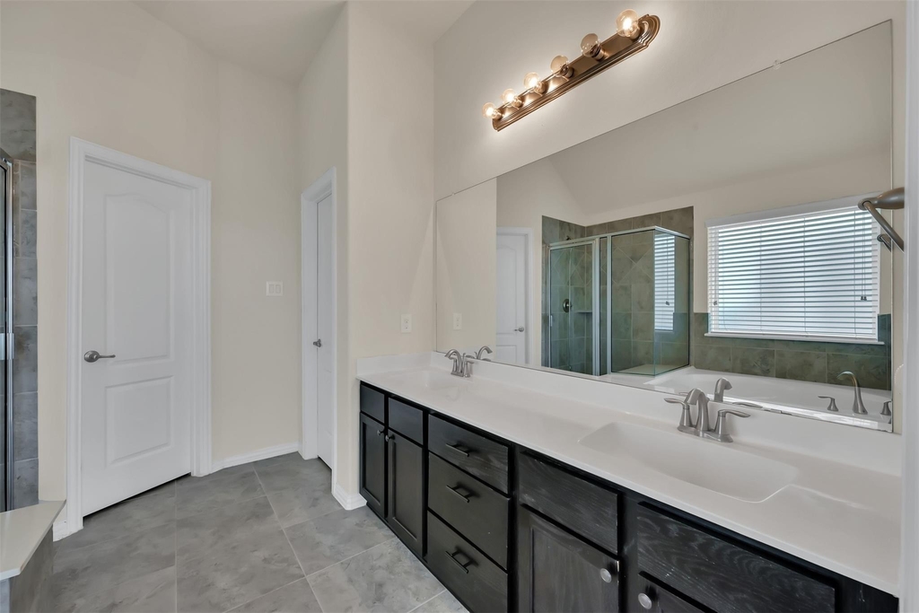 21331 Somerset Shores Crossing - Photo 14