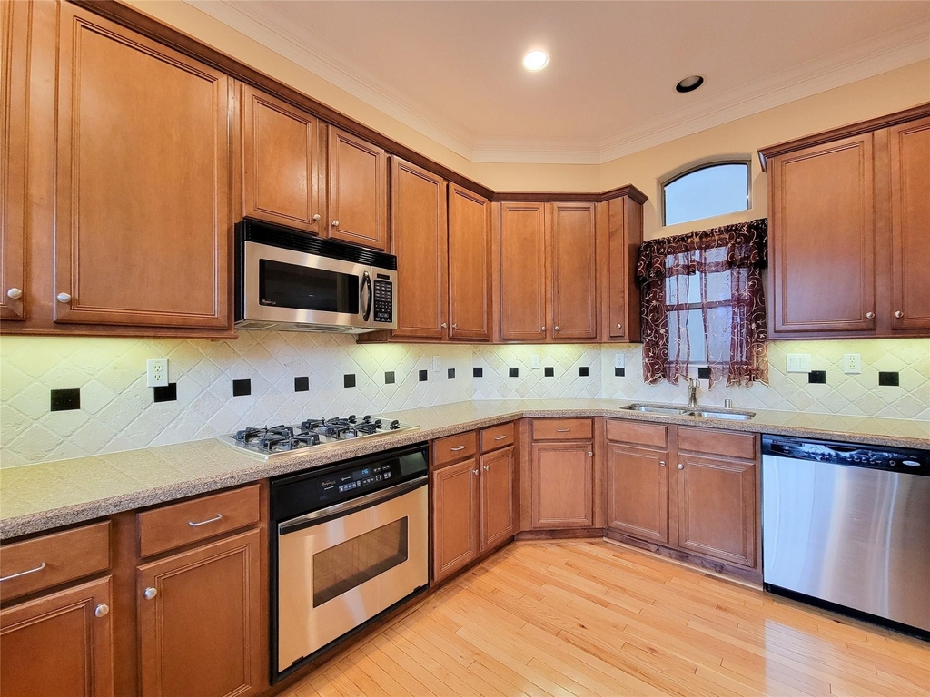 1742 Michigan Street - Photo 4