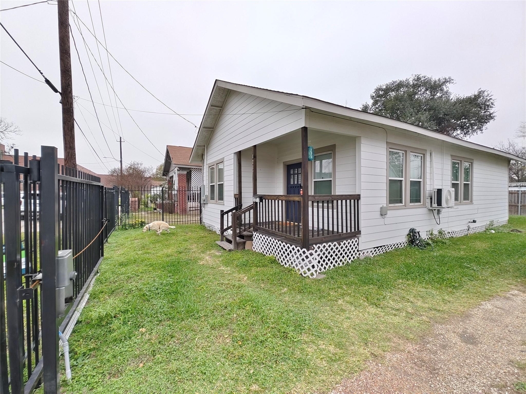 1217 Campbell Street - Photo 5