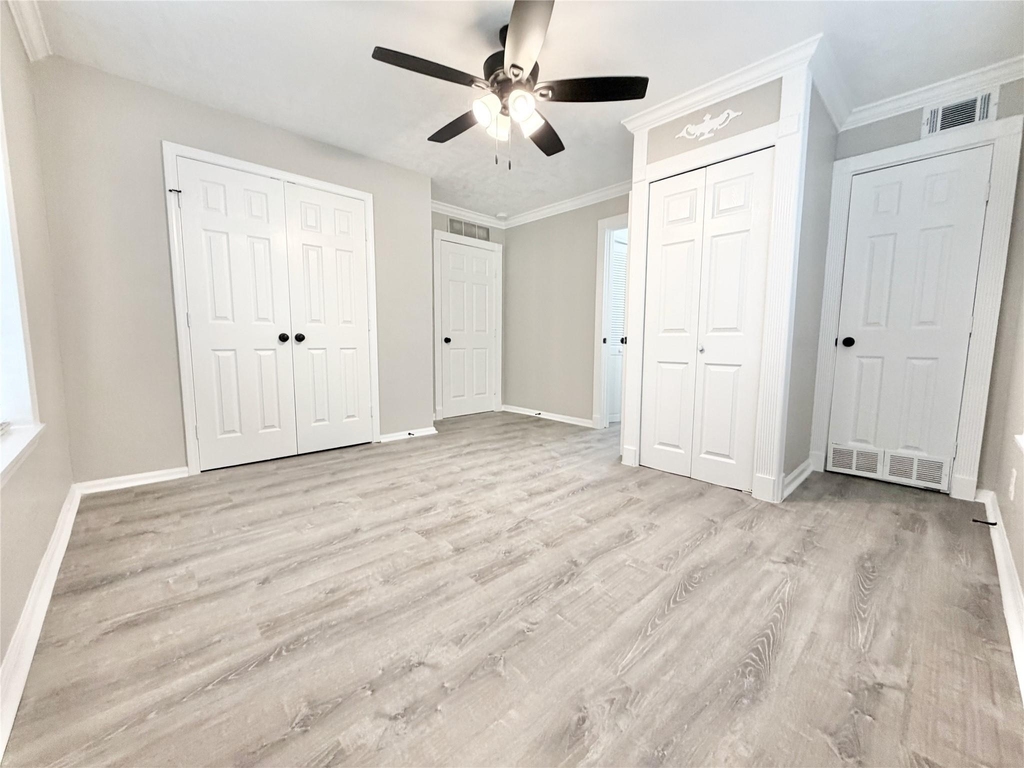 218 W 15th Street - Photo 16