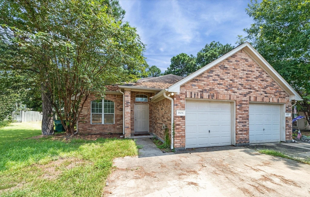 1806 Arbor Glen - Photo 1