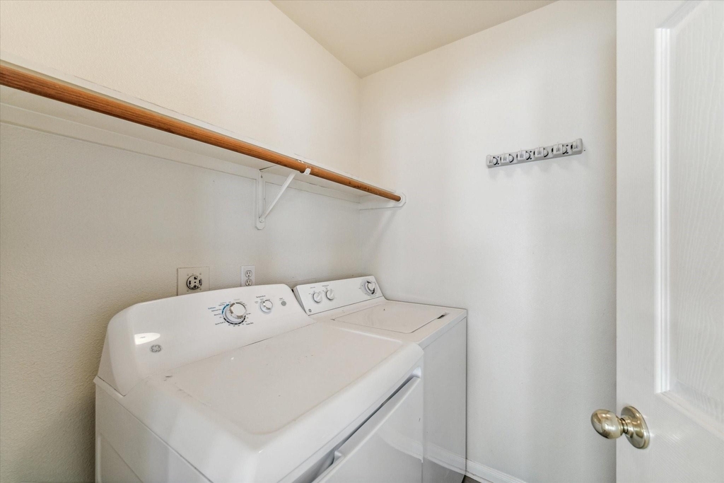 1806 Arbor Glen - Photo 14