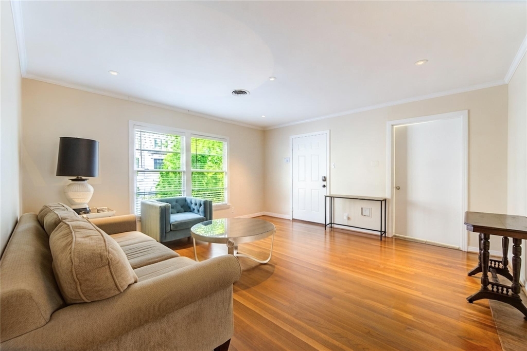 1932 W Bell Street - Photo 26