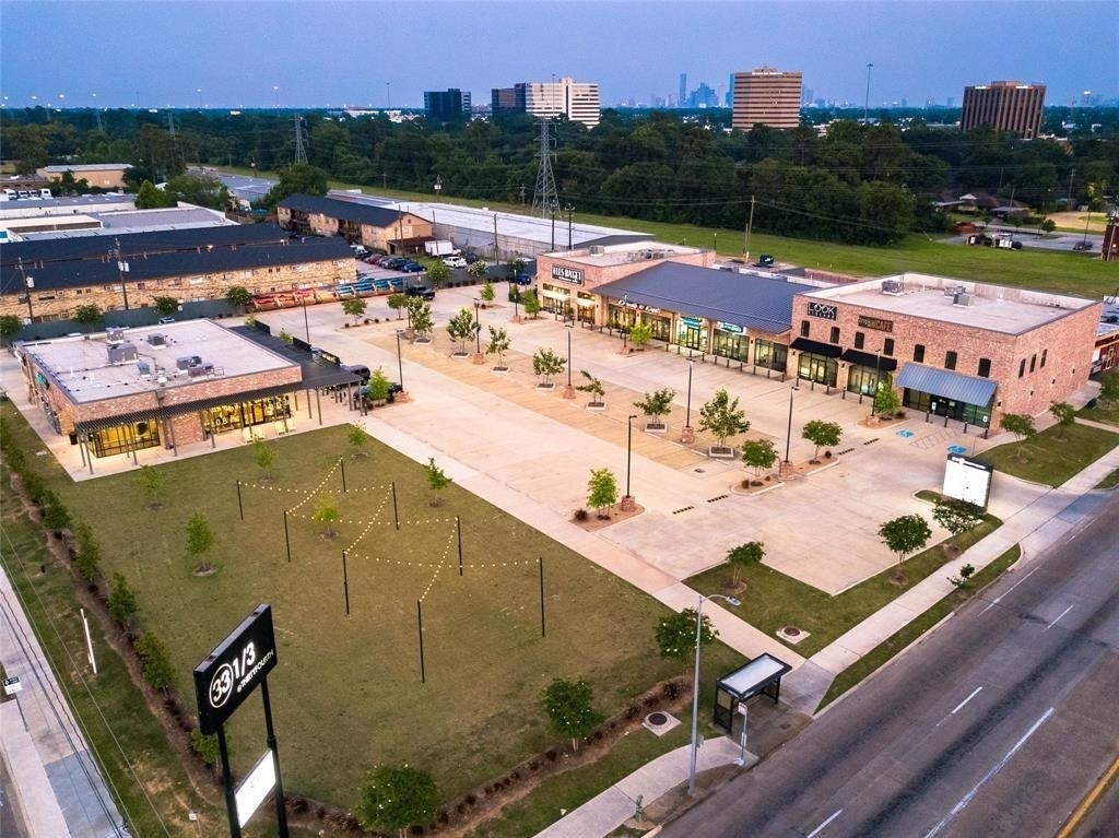 1325 Curtin Street - Photo 21