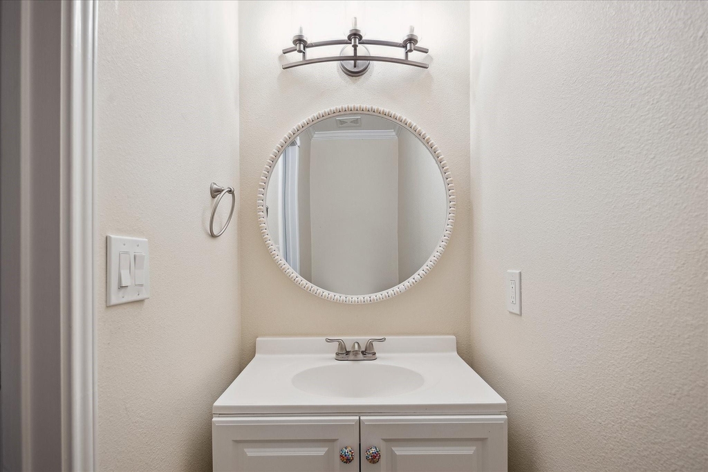 1325 Curtin Street - Photo 13