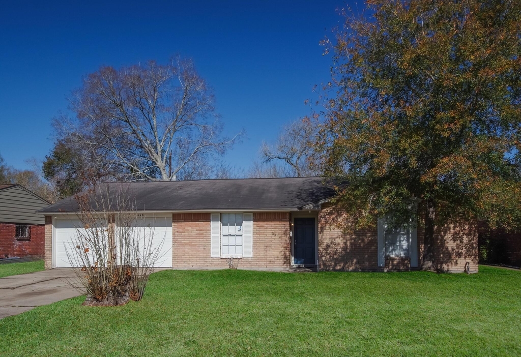 4430 Grapevine Street - Photo 0