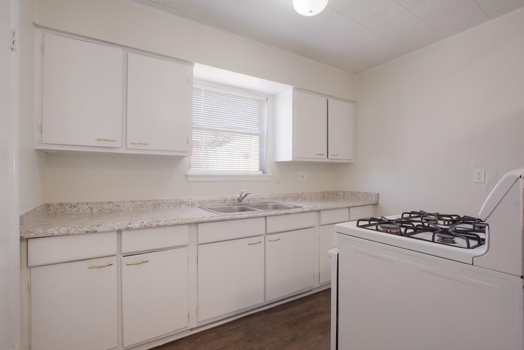4430 Grapevine Street - Photo 4