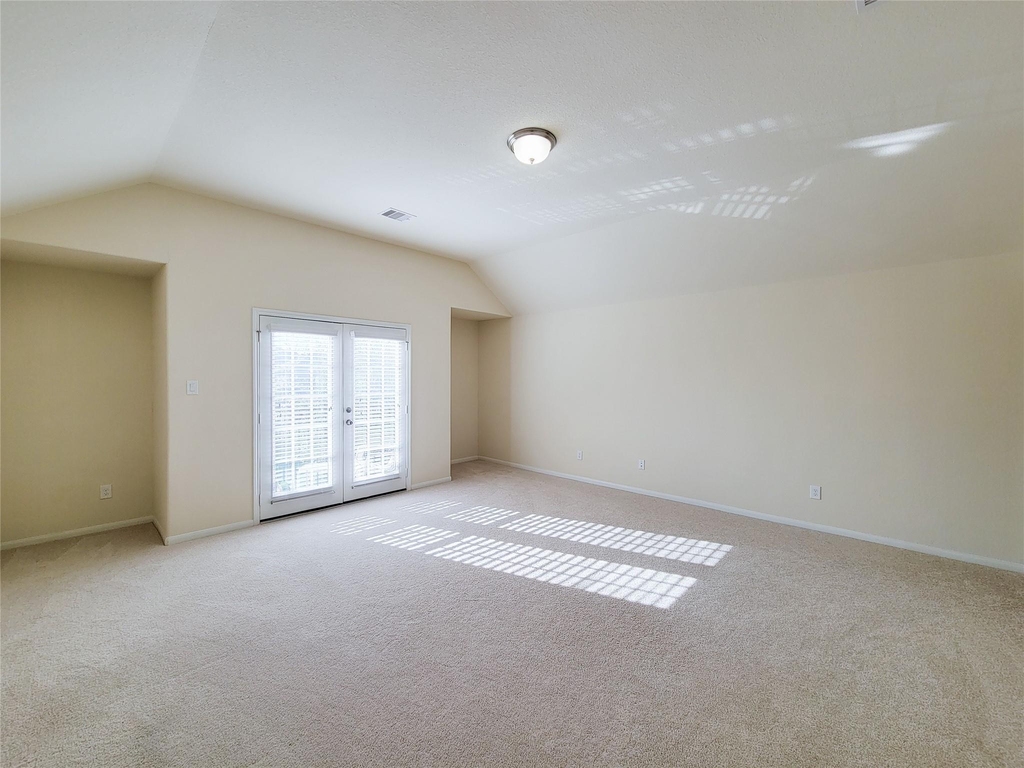 17018 Taffaine Drive - Photo 15