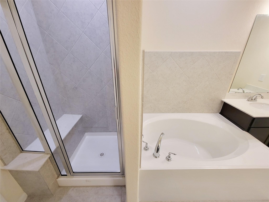17018 Taffaine Drive - Photo 24