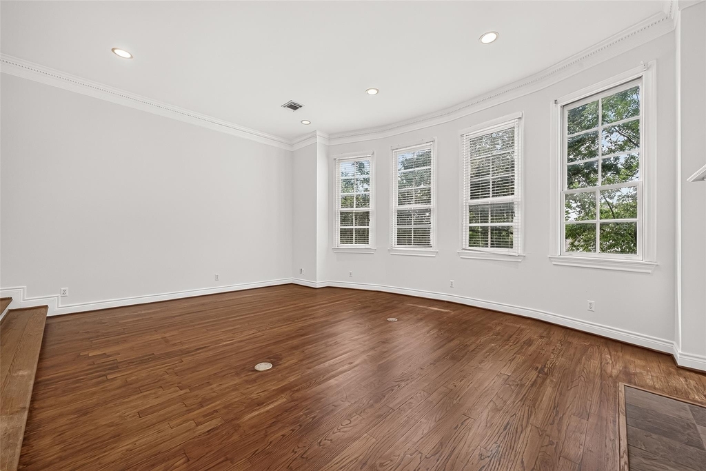 2508 South Boulevard - Photo 12