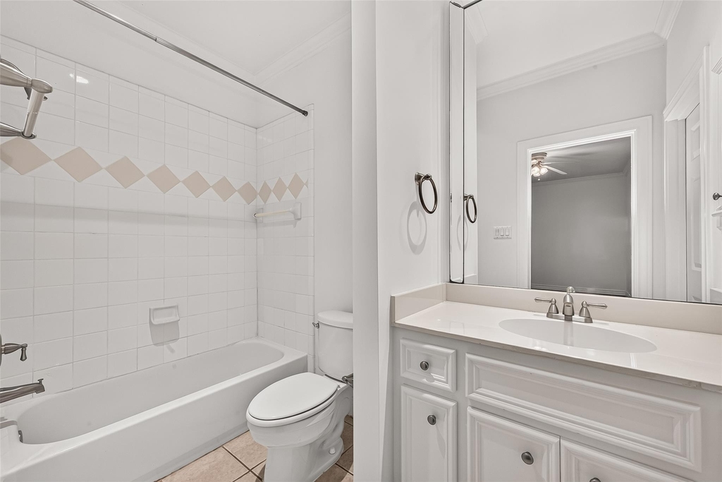 2508 South Boulevard - Photo 6
