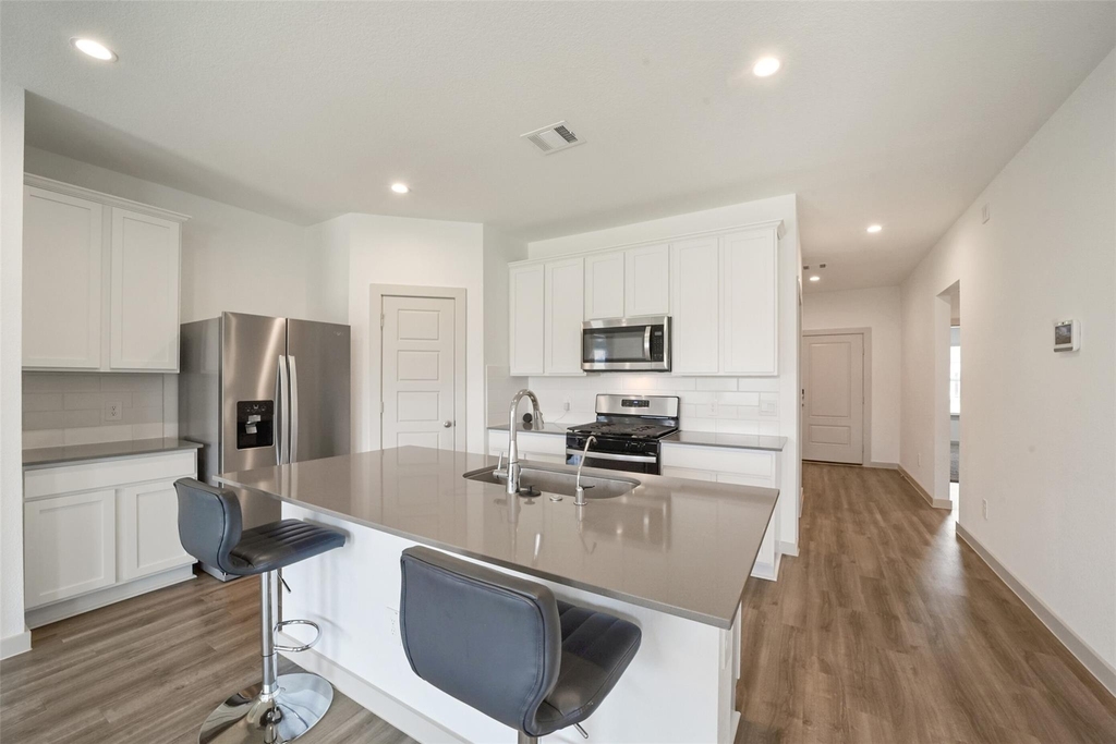 7834 Wrangler Shack Lane - Photo 3
