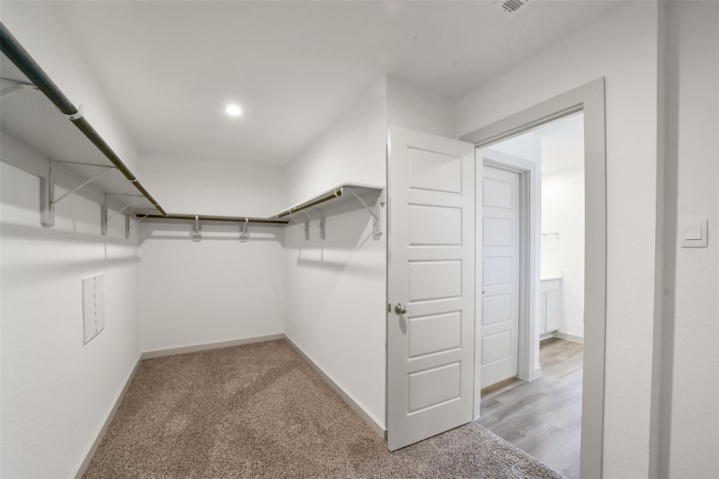 7834 Wrangler Shack Lane - Photo 15