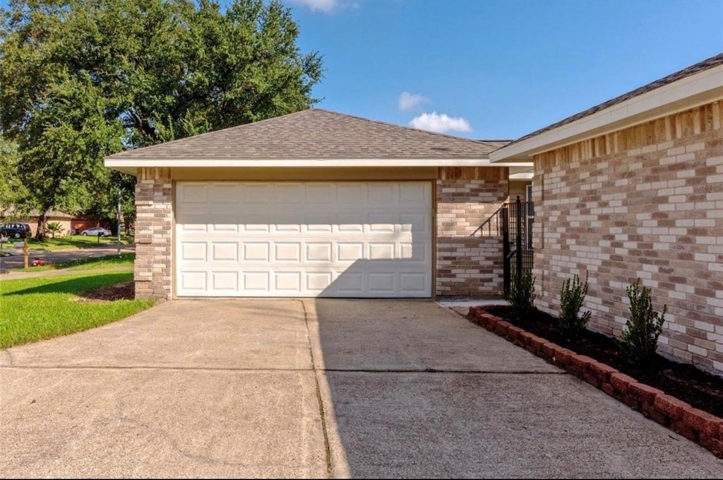 1342 Ambrosden Lane - Photo 1