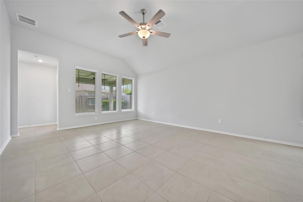 1326 Lakeside Creek - Photo 12