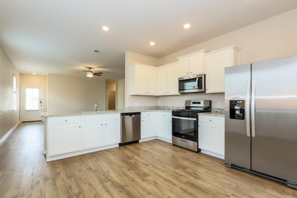 15643 Plum Brook Drive - Photo 5