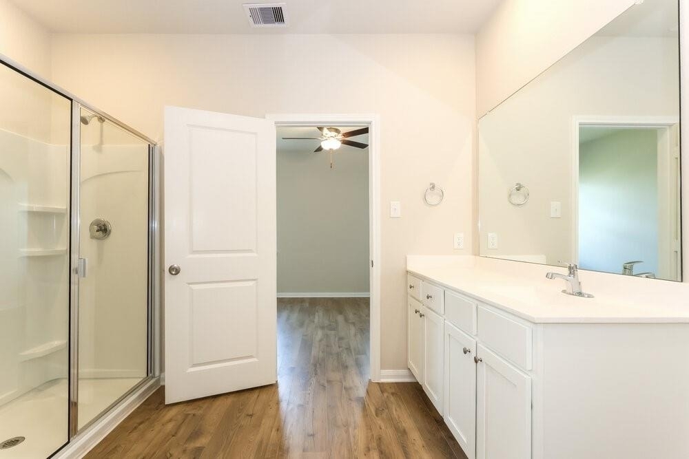 15643 Plum Brook Drive - Photo 9
