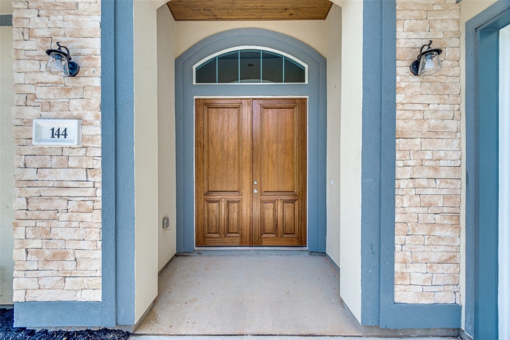 144 Monterrey Road - Photo 2