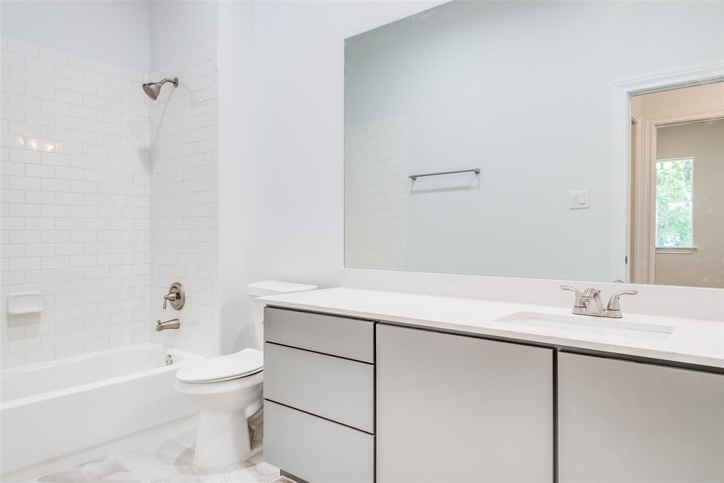 144 Monterrey Road - Photo 14