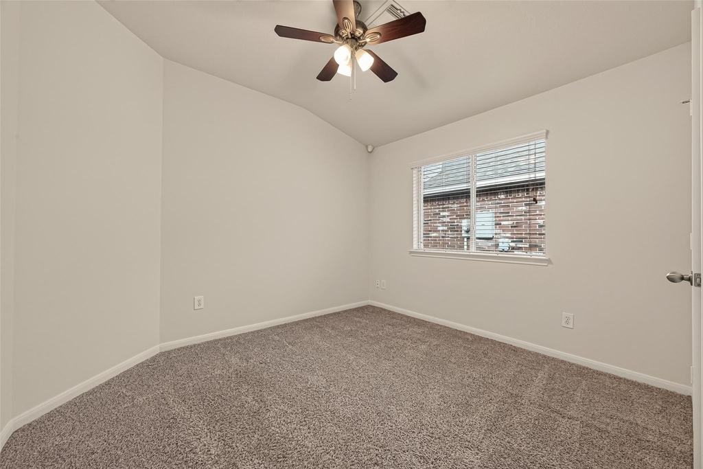 13109 Rippling Creek Lane - Photo 11