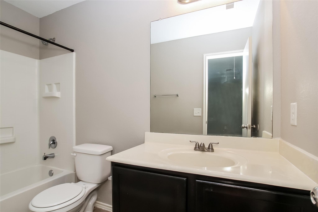16406 Peyton Stone Circle - Photo 11