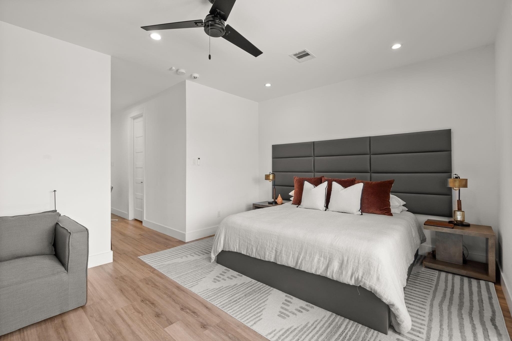 409 Blueberry Street - Photo 18