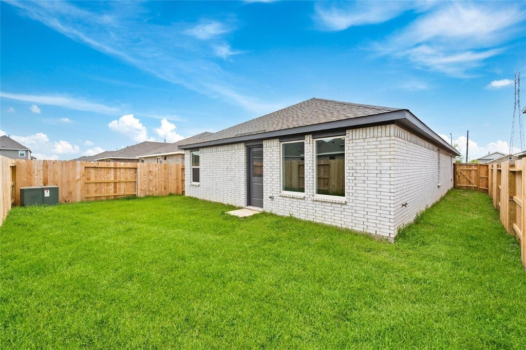 28735 Texas Plains Drive - Photo 21