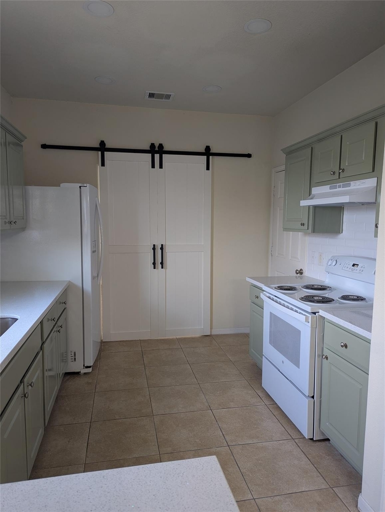 3919 Hollow Cove Lane - Photo 5