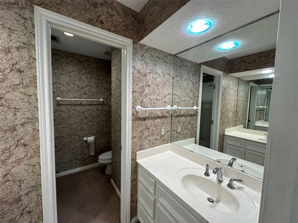 443 N Rivershire Drive - Photo 11