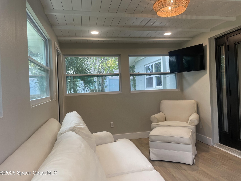 411 Palmetto Avenue - Photo 13
