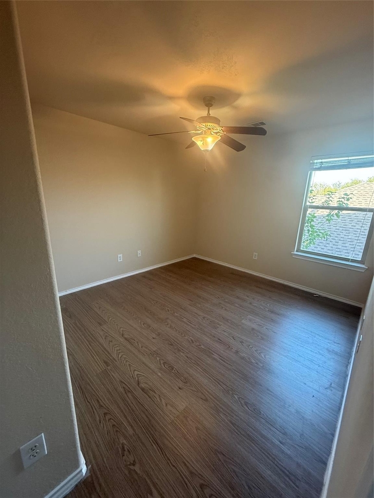 22607 Banter Point Lane - Photo 16