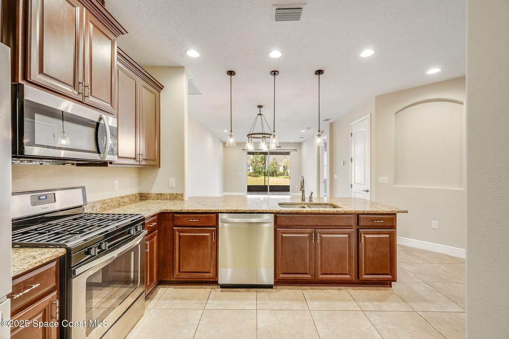 7954 Loren Cove Drive - Photo 13