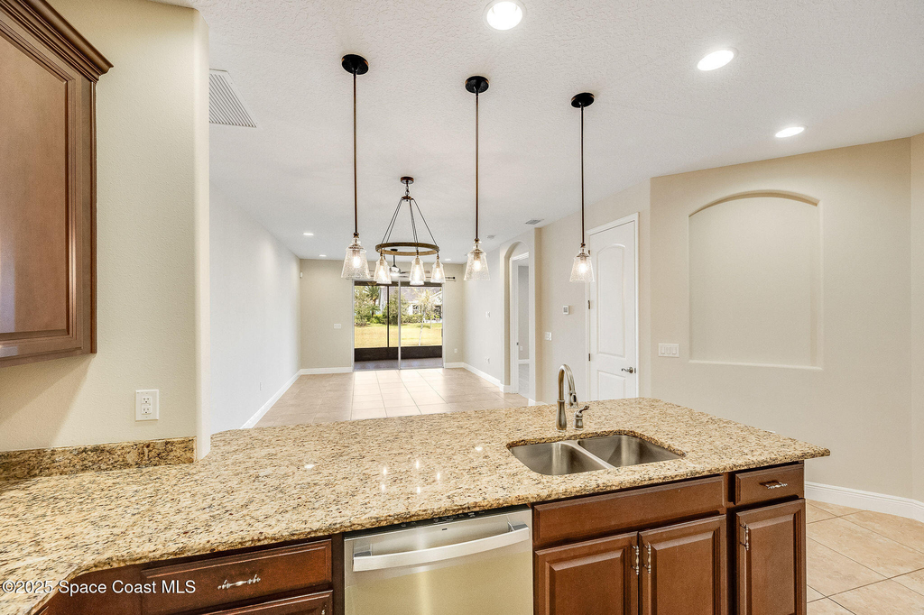 7954 Loren Cove Drive - Photo 15