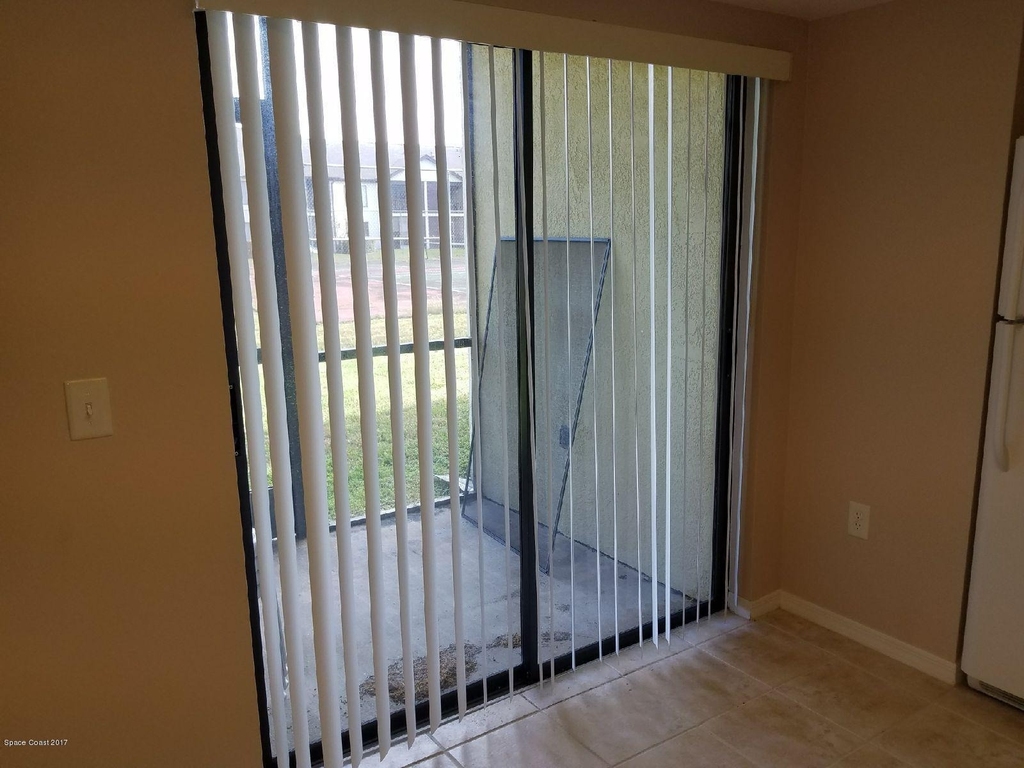 1515 Huntington Lane - Photo 4