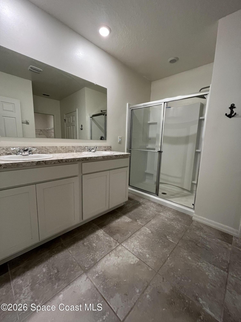 3743 Coachman Lane Se - Photo 5