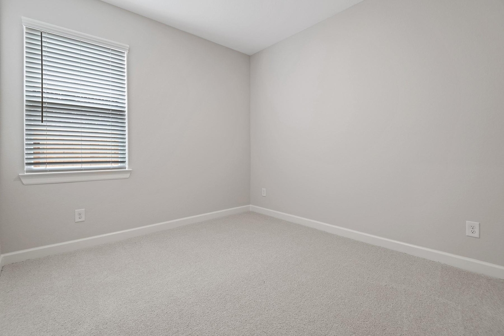 21723 Lavender Falls Drive - Photo 15