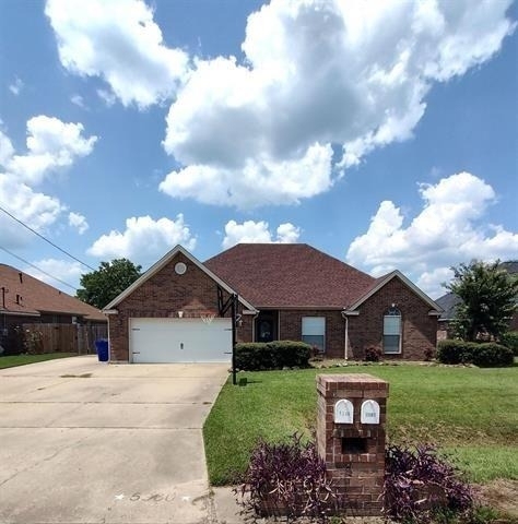 5330 Wellington Lane - Photo 0
