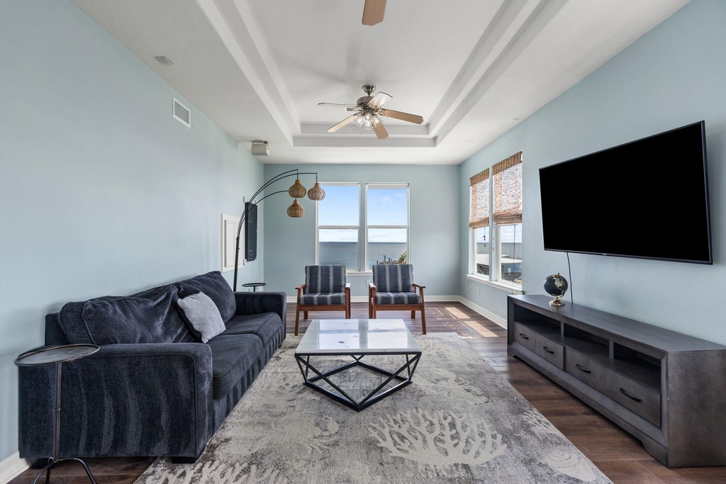 100 Avenue A - Photo 29