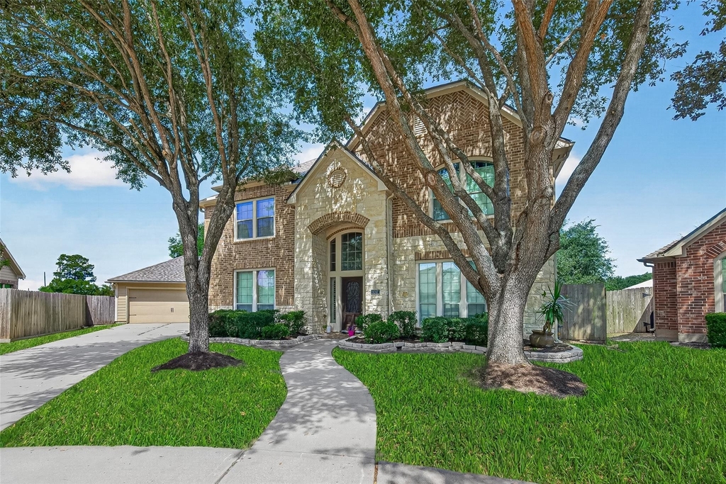 5207 Belvedere Drive - Photo 1
