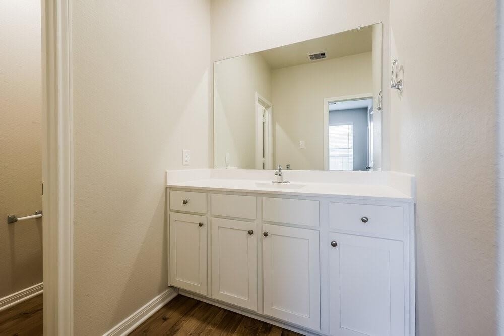 16458 Honeysuckle Hill Drive - Photo 9