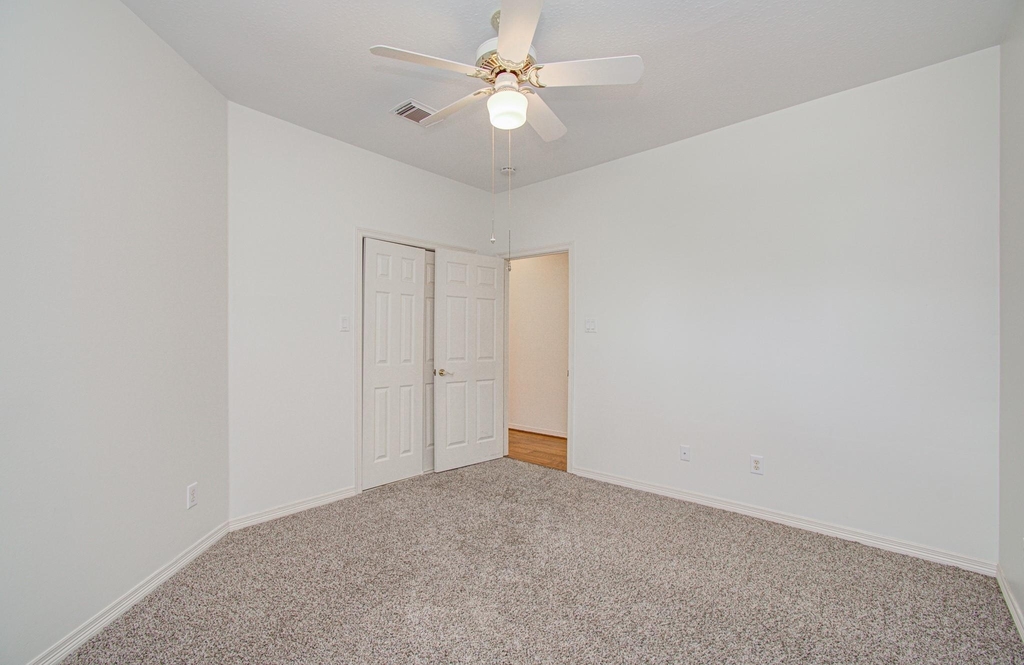 1515 Sheltons Bend Court - Photo 27