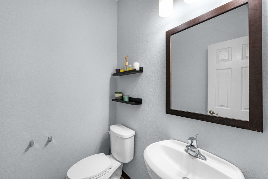15203 Sienna Glen Court - Photo 5