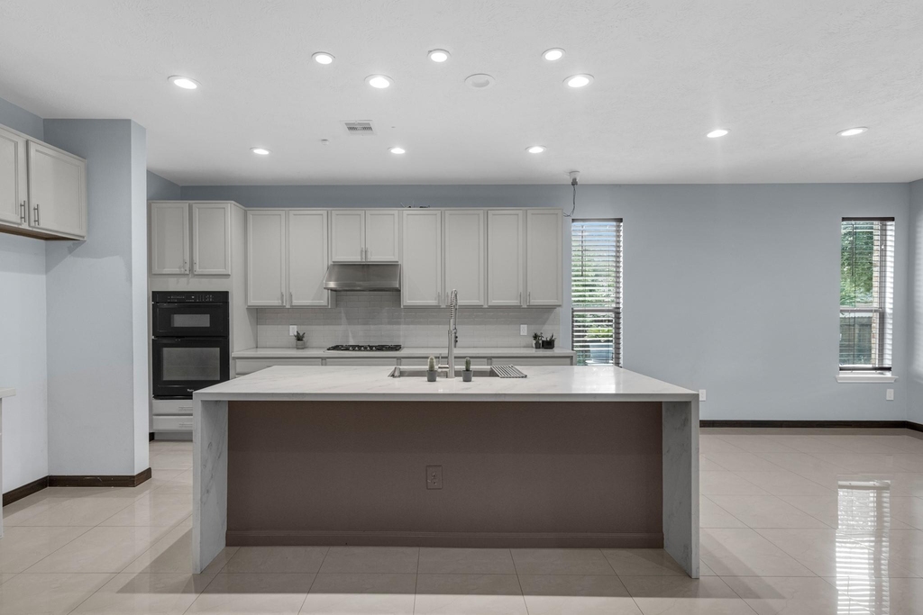 15203 Sienna Glen Court - Photo 7