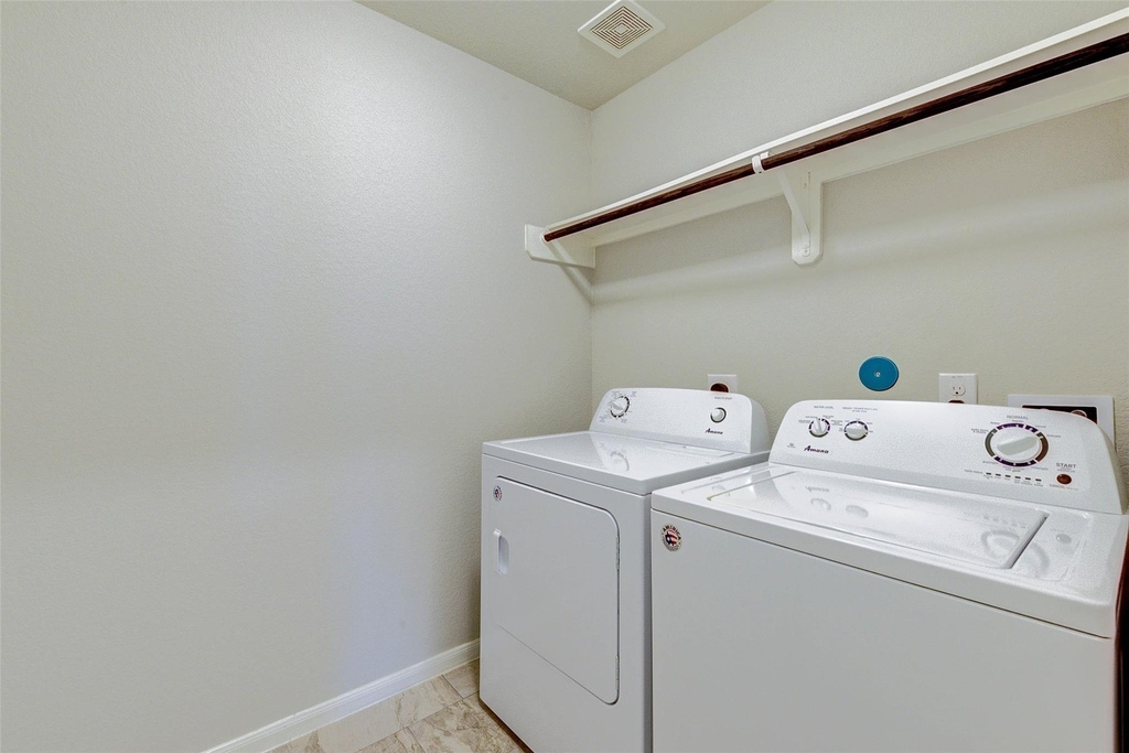239 Murrieta Lane - Photo 9