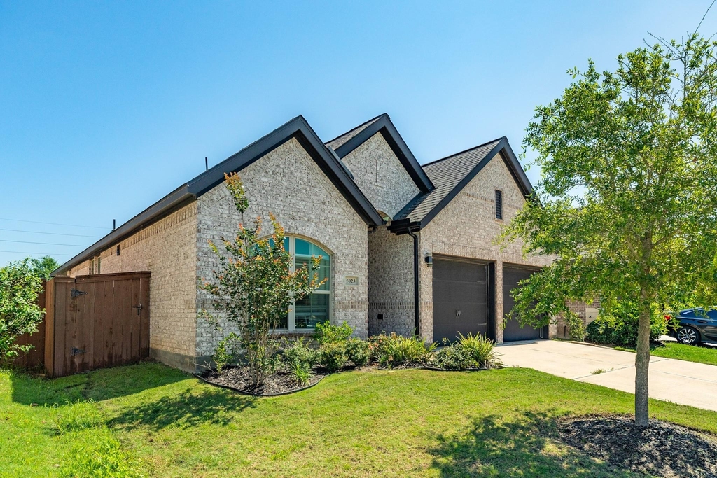 5023 Eliot Place - Photo 34