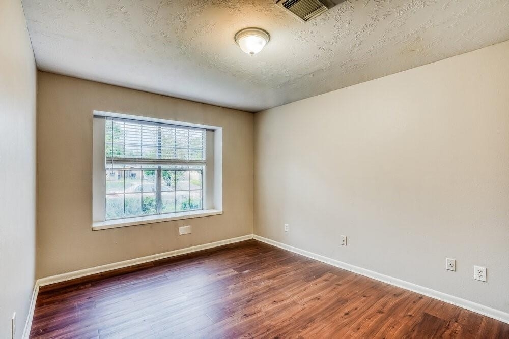 2707 Skelton Drive - Photo 12
