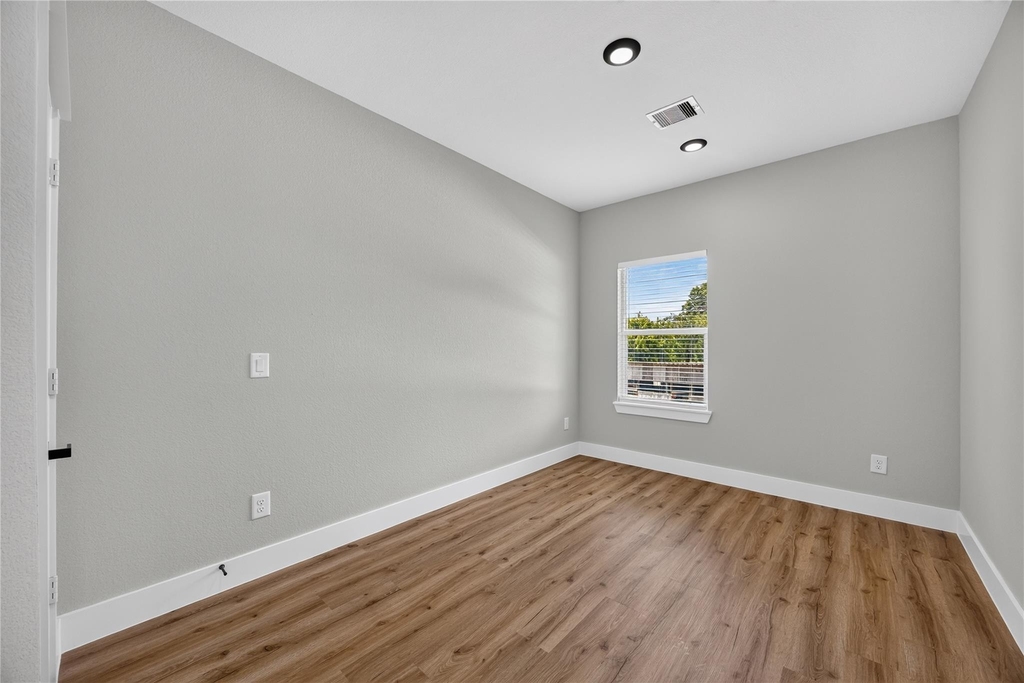 1836 Ferguson Way Street - Photo 8