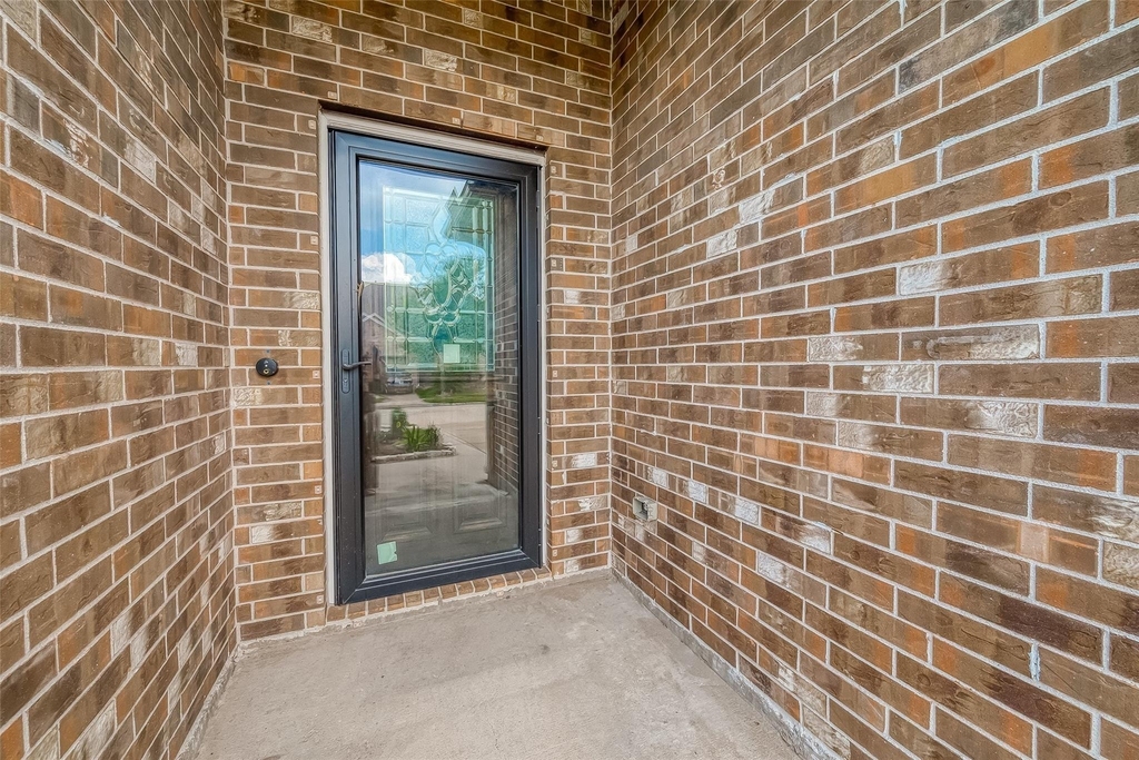 8923 Willow Wind Lane - Photo 4